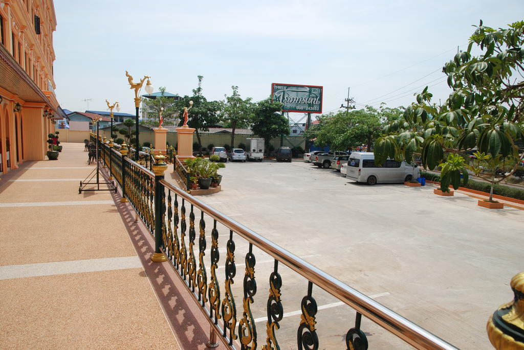 Rose Garden Hotel Phra Nakhon Si Ayutthaya Exterior foto